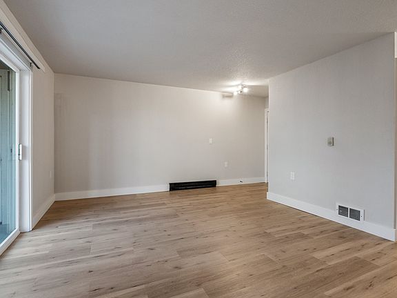 5th image of 10816 E 3rd Ave #17628580
