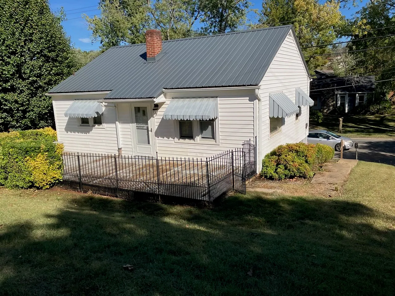 2 bed, 840 sqft, $1,600 — Photo 1