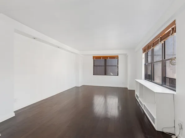 330 Third Avenue 12B image 2 of 13
