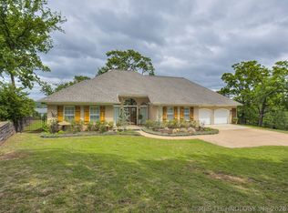 73018 Whispering Oaks Dr, Wagoner, OK 74467