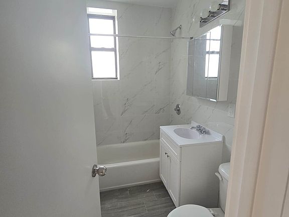 5th image of 65-34 Woodside Ave #2R