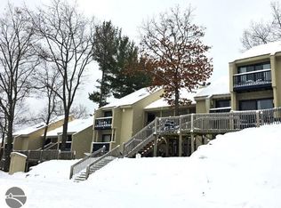 5828 Shanty Creek Rd #438, Bellaire, MI 49615