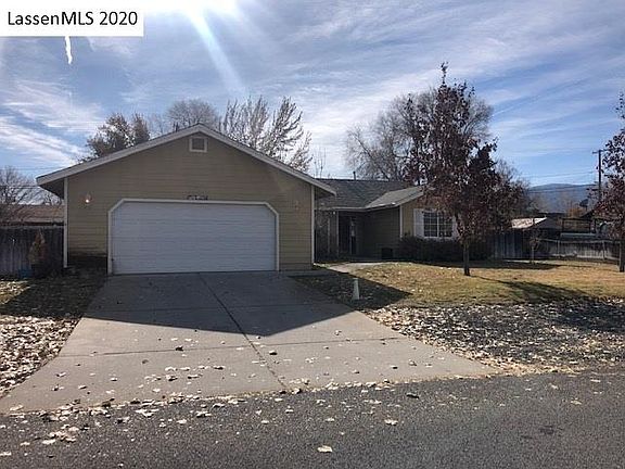 2nd image of 704-550 Anita Dr