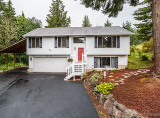 74758 Townsend Rd, Rainier, OR 97048