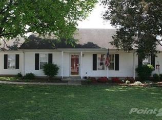 2042 Holbeach Dr, Murfreesboro, TN 37130