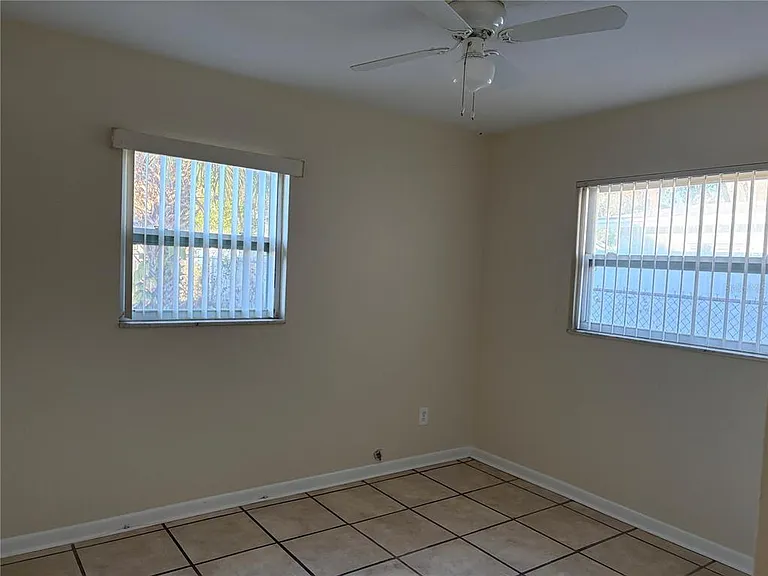 4119 W La Salle St — Photo 15