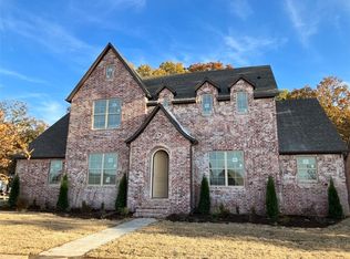 174 Hawkstone Dr, Fayetteville, AR 72704