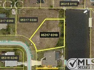 101 SW 39th Pl, Cape Coral, FL 33991