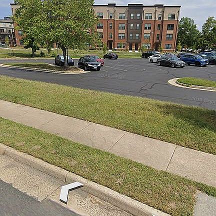 5th image of 236 Van Buren St #14