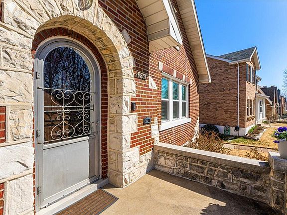 2nd image of 6551 Oleatha Ave