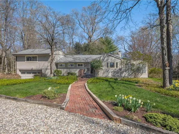 6 Wild Oak Lane, Westport, CT 06880