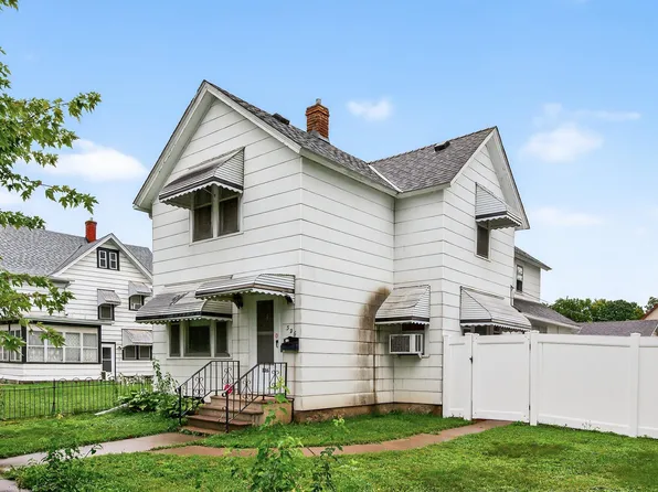 326 Arbor St, Saint Paul, MN 55102