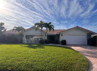 590 Putter Ln, Longboat Key, FL 34228