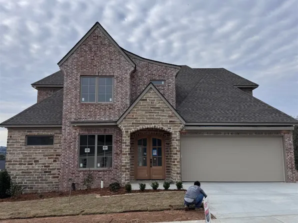 5 Mountain Brook Rd, Little Rock, AR 72223