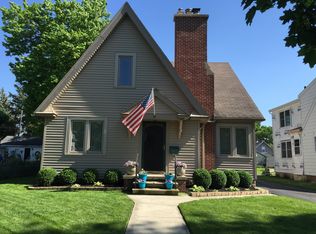 320 E William St, Maumee, OH