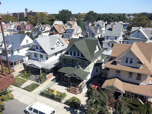 3rd image of 87-60 113th St #D4