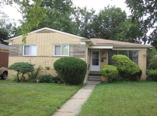 14461 Lincoln Ave, Oak Park, MI 48237