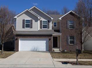 17329 Retford Dr, Westfield, IN 46074