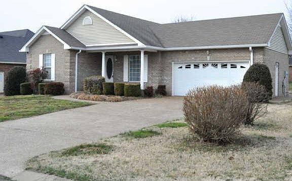 2nd image of 1102 Pinehurst Dr