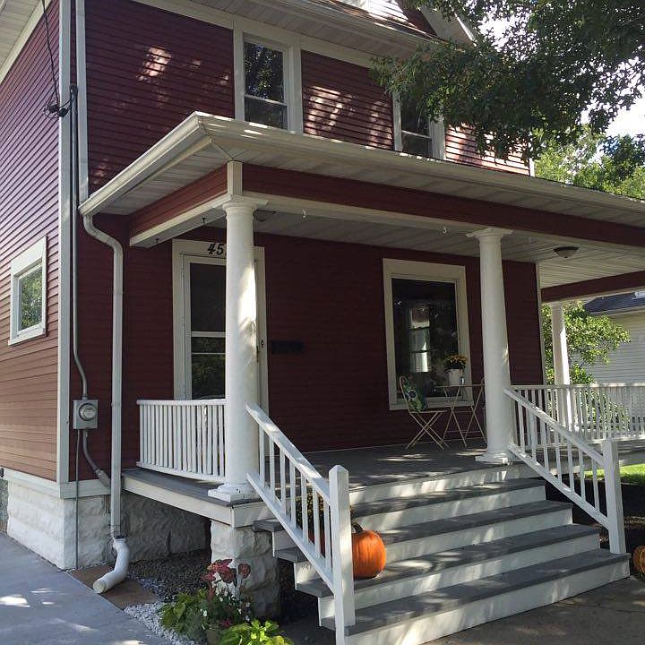 1st image of 452 N Pearl St