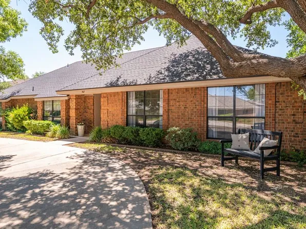 3407 Woodhaven Dr, Midland, TX 79707