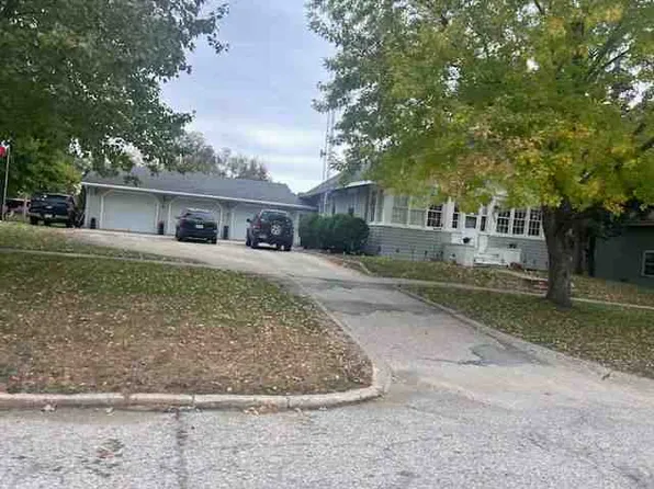 306 1st Ave NW, Rockford, IA 50468