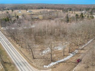 Sackner Rd, Fenton, MI 48430