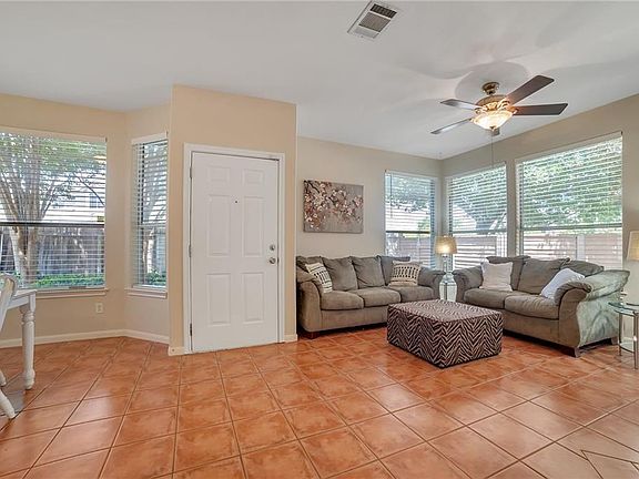 5th image of 2100 Pipers Field Dr APT 21