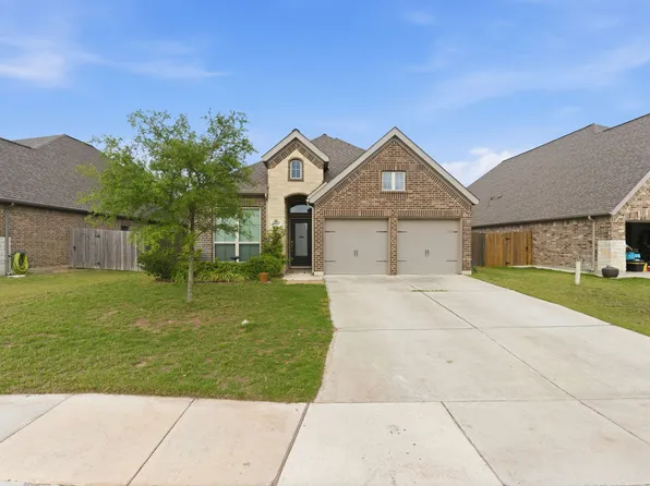 2940 Coral Way, Seguin, TX 78155