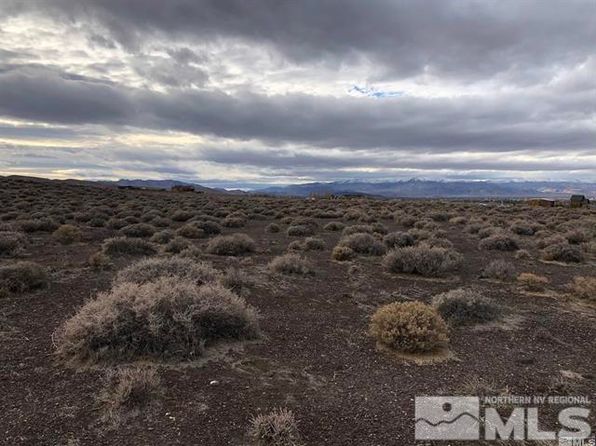 4285 E Karyn St, Silver Springs, NV 89429