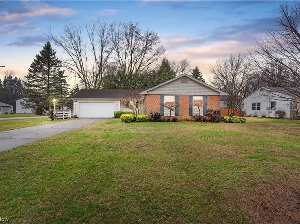 6407 Walrath Cir N, Ashtabula, OH 44004
