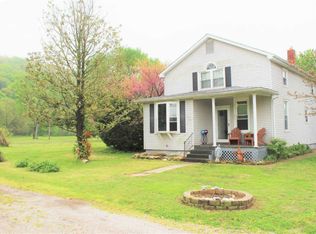 402 W Miller St, Valmeyer, IL 62295