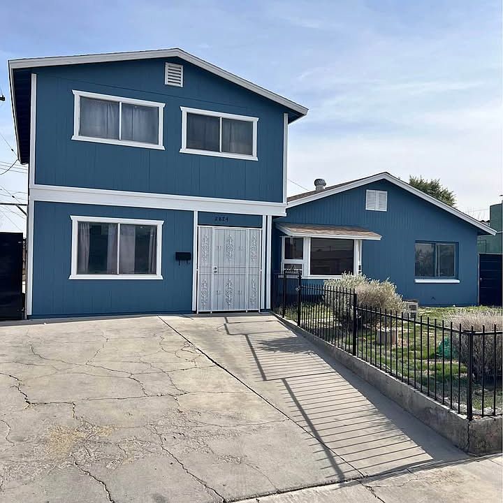 1st image of 2905 Caney St #5BEDS-3BATHS
