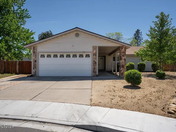 731 Desert View Ct, Sparks, NV 89434