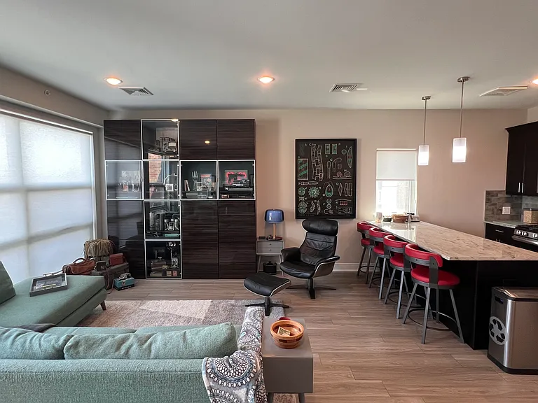 140 Comet Way #D1 — Photo 7