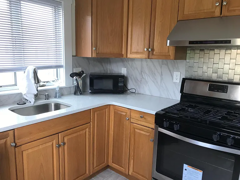 259 Union Ave #2 — Photo 3