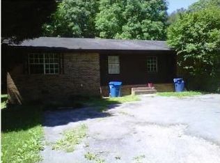 1646 Johnson Rd, Chickamauga, GA 30707