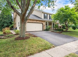 535 Bloomfield Cir, Geneva, IL 60134