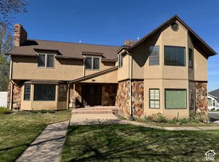 1273 Newport Ln, Kaysville, UT 84037