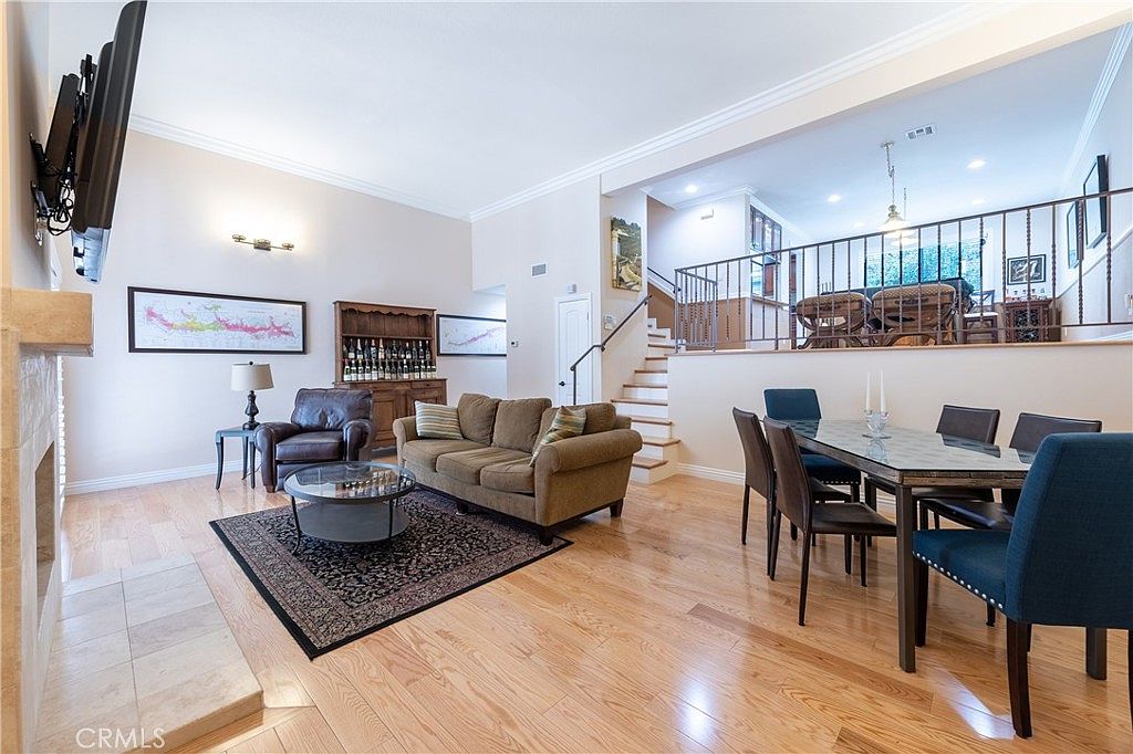 のんまま GAULT HOUSE 5477 Nestle Ave Unit 26, Tarzana, CA 91356 | Zillow