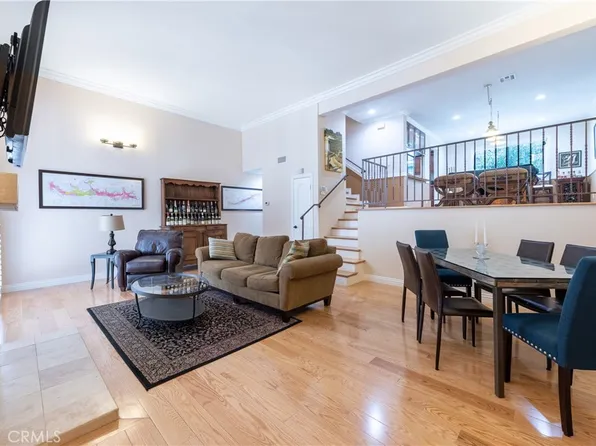 5477 Nestle Ave Unit 26, Tarzana, CA 91356