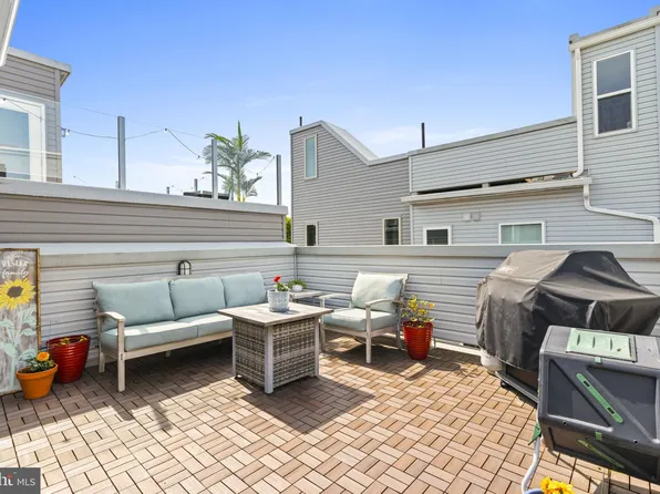 2006 Cambridge St #B, Philadelphia, PA 19130