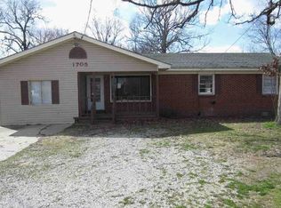 1705 N Church St, Jonesboro, AR 72401