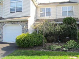 3 Saratoga Ct, Tinton Falls, NJ 07753