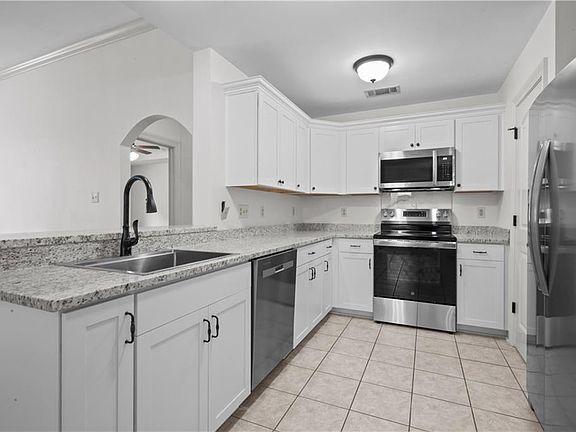 4th image of 70317 11th St