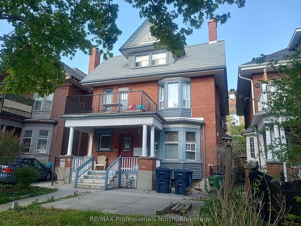 1st image of 3 Maynard Ave