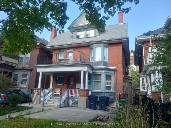 3 Maynard Ave, Toronto, ON M6K 2Z7