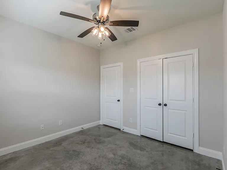 706 Grist Mill Ct #700 — Photo 8