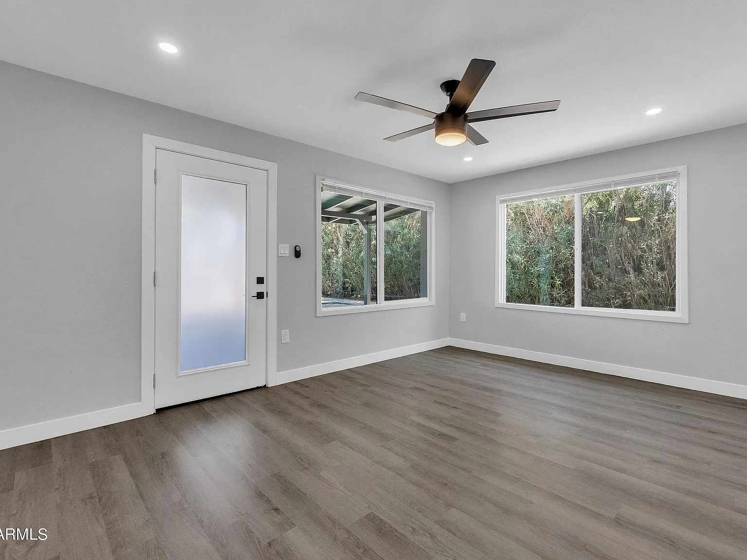 2 bed, 1.0 bath, 925 sqft, $2,050 — Photo 3