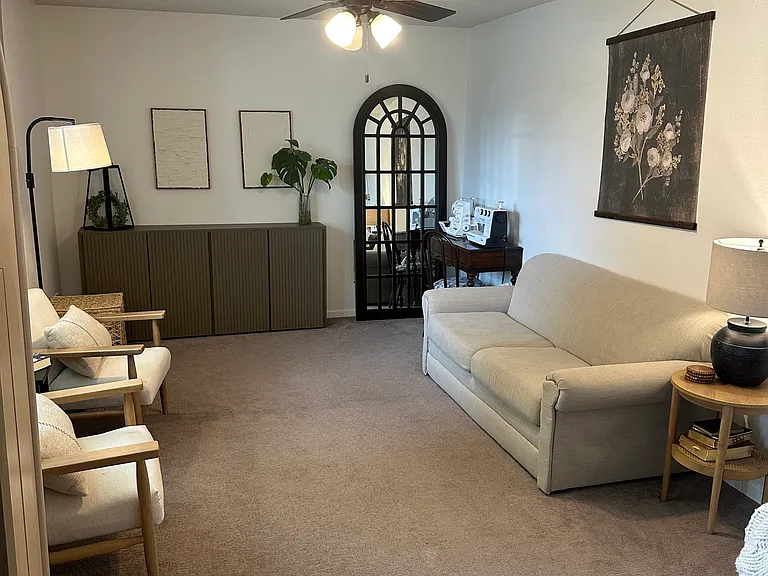 1411 E Wollard St #1 — Photo 2